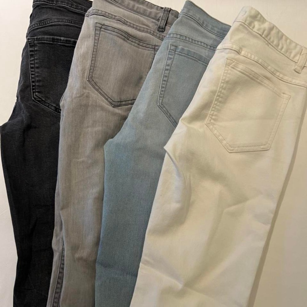 Set of Four Free People Skinny Jeans‎